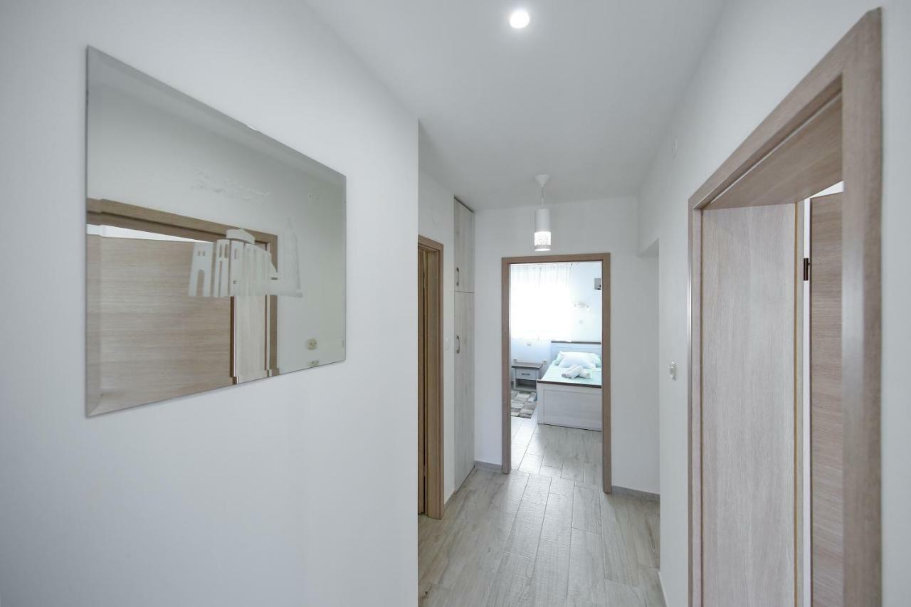 Apartment Nela ザダル エクステリア 写真
