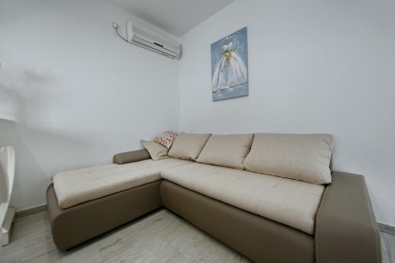 Apartment Nela ザダル エクステリア 写真